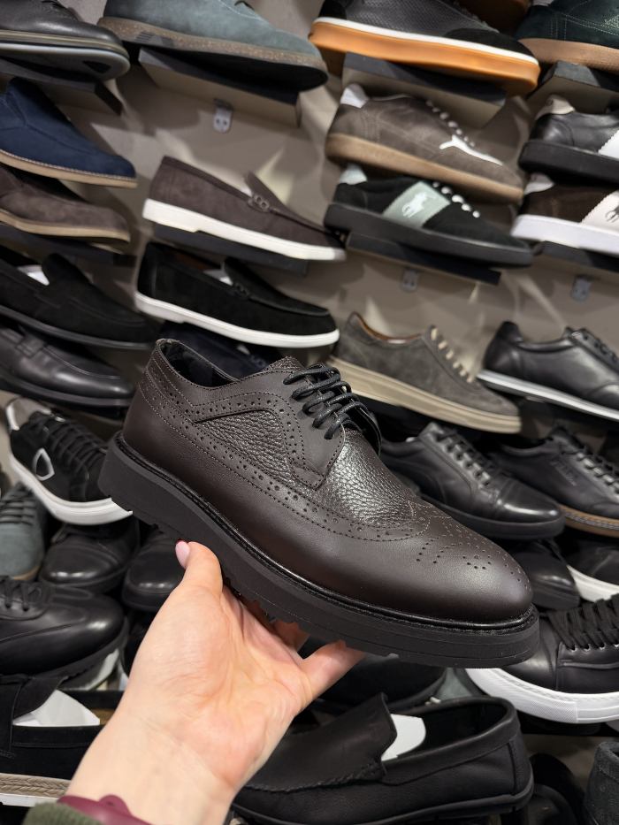 ლოფერი ოქსფორდის სტილში – ყავისფერი ტყავი, თასმიანი, გამოყოფილი ძირი